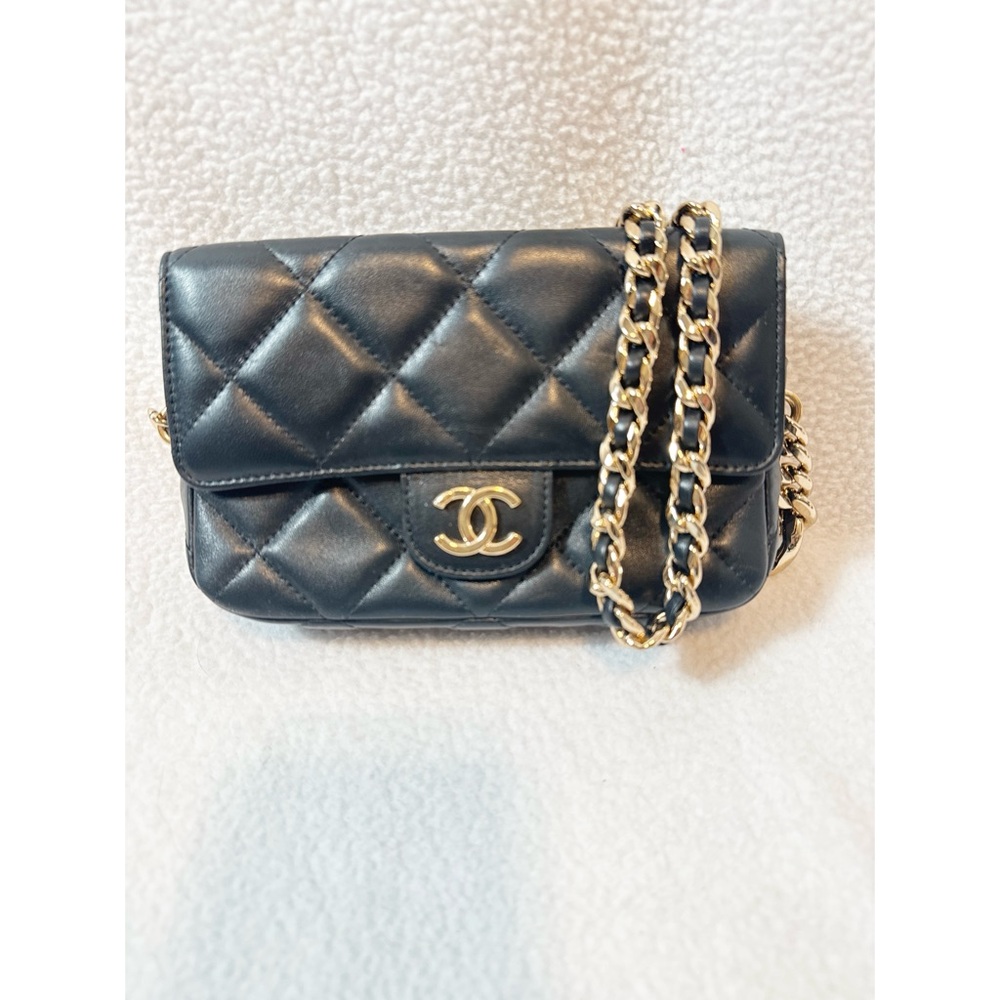 Chanel Mini Quilted Lambskin Chain Crossbody Bag Black Gold Hardware COA